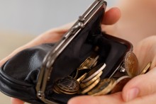 Znowu żyjemy dłużej. Niższe świadczenia dla przechodzących na emeryturę