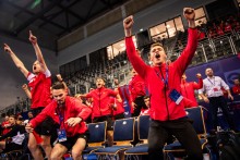 Drużynowe Mistrzostwa Europy w badmintonie z udziałem zawodników SKB Suwałki. Zwycięstwo i porażka