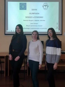 Sejny. Dobre wyniki uczennic szkoły rolniczej w olimpiadzie o żywieniu