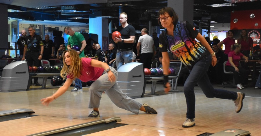 Suwalska Liga Bowlingowa po raz 16. Jest zabawa [wideo i zdjęcia]