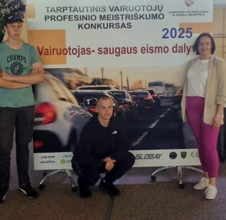 Sukces uczniów ZS CKR w Sejnach na Międzynarodowym Turnieju Motoryzacyjnym na Litwie [zdjęcia]