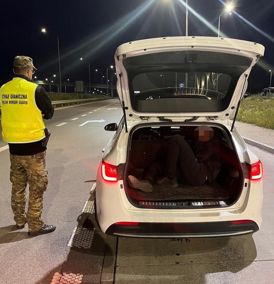 Migranci zatrzymani przy polsko-litewskiej granicy. Od poniedziałku kontrole w 13 punktach