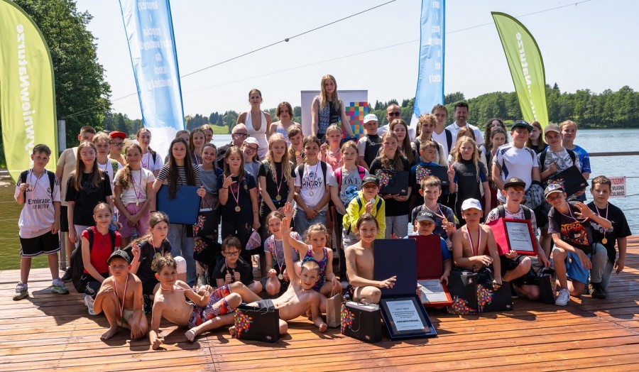 Narciarstwo wodne. Aleksander Bryliński i Dominika Dorochowicz pierwszymi mistrzami [zdjęcia]