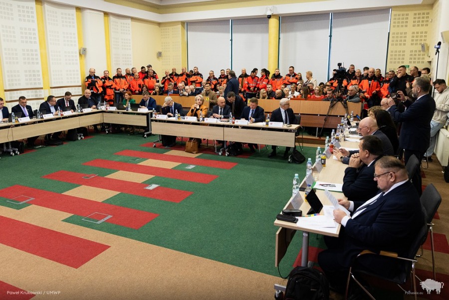 Radni sejmiku województwa jednogłośnie: Nie będzie żadnego łączenia placówek medycznych 