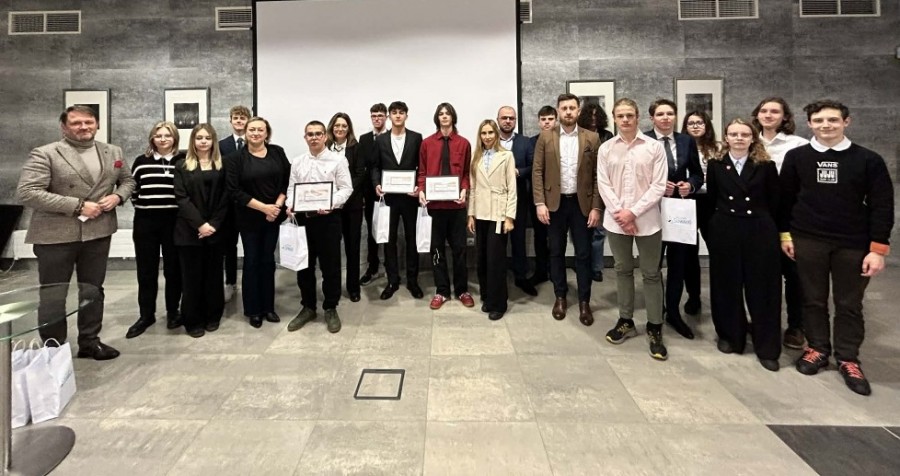 Suwałki. Autorzy najlepszych pomysłów w konkursie Biznesówki z pieniężnymi nagrodami