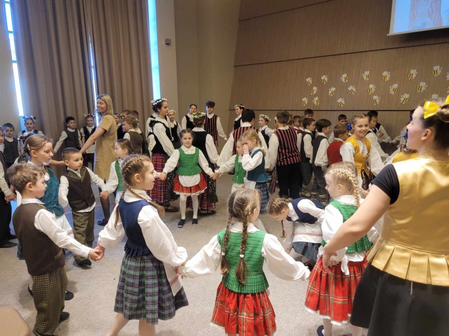 Suwałki. Przepiękny Festiwal Tańca Szara Pszczółka [wideo i zdjęcia]