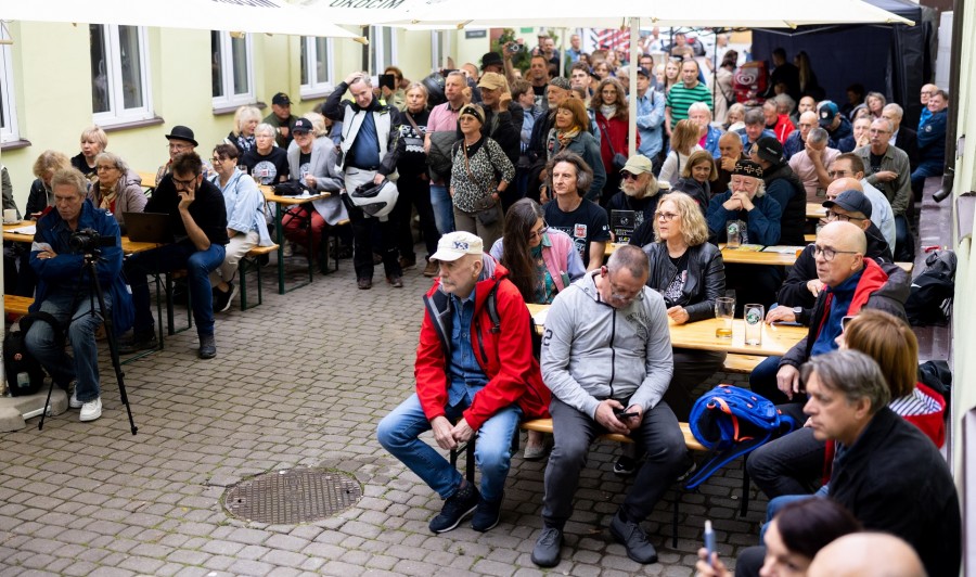 Ludzi tłum na śniadaniach bluesowych Suwałki Blues Festival. Aż żal wychodzić [zdjęcia]