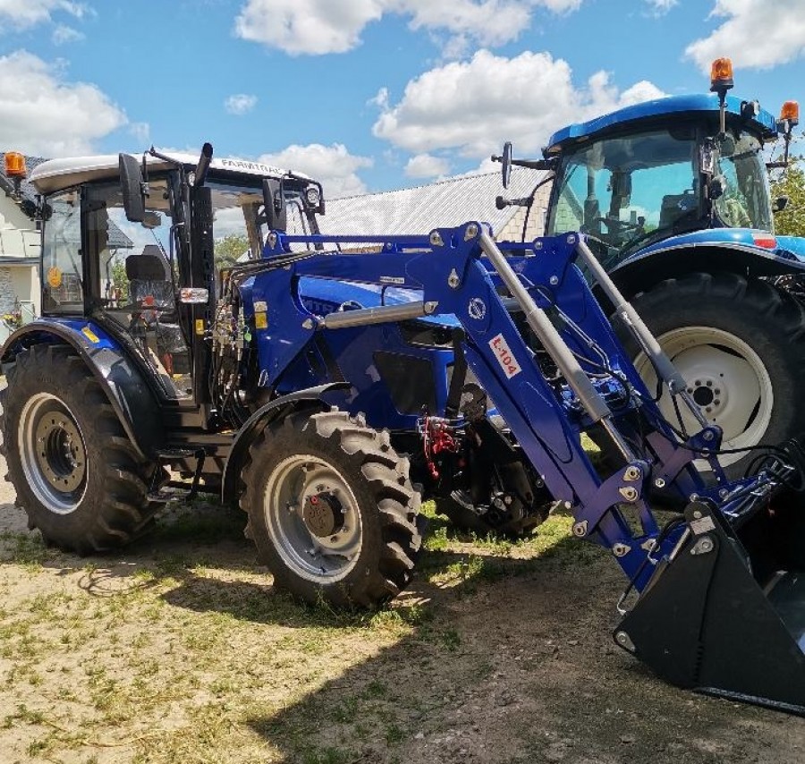 Wiżajny. Gmina ma nowy ciągnik 