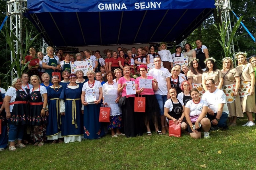 Kulinarną Bitwę Regionów powiatów sejneńskiego i suwalskiego wygrały panie z KGW Żegary [zdjęcia]