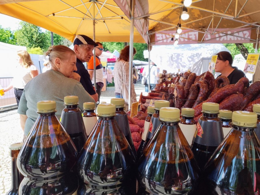 Święto dla miłośników kultury ludowej. Trwa Suwalski Jarmark Folkloru i Smaku