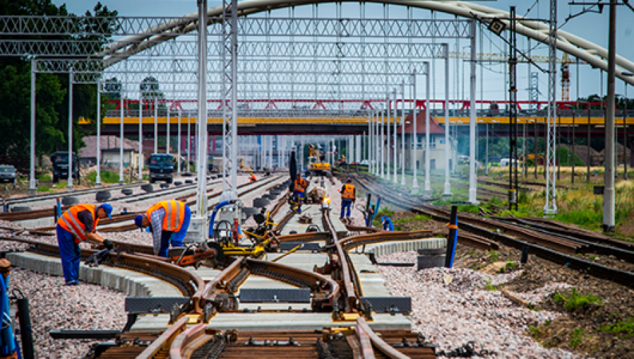 Odcinek linii Rail Baltica Białystok - Ełk za 4,5 mld zł? Umowa w styczniu, koniec prac w 2029 roku