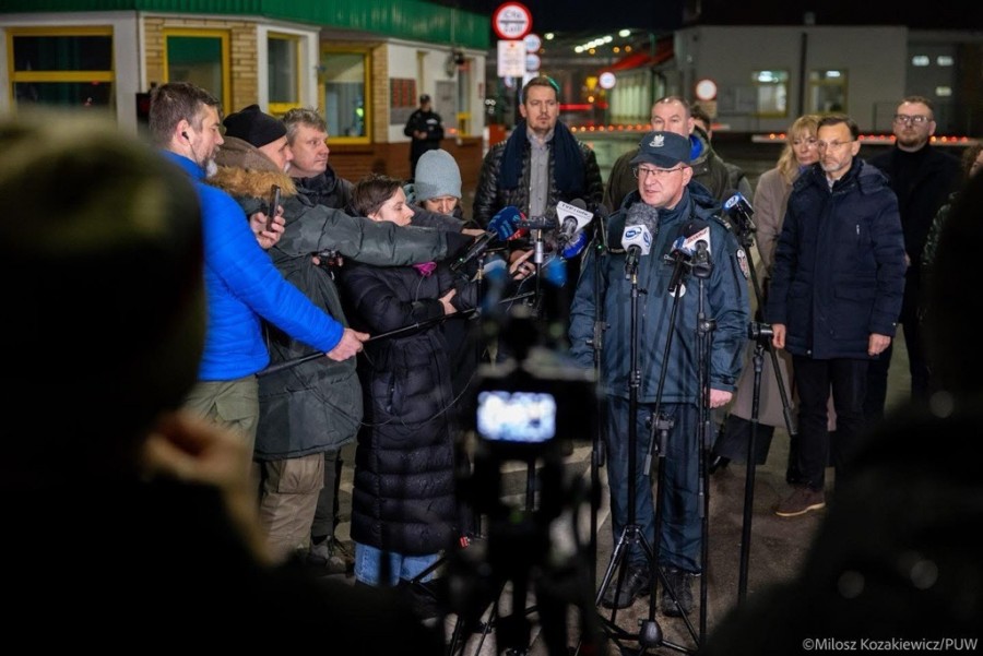 Przejścia graniczne z Białorusią w Bobrownikach i Kuźnicy otwarte