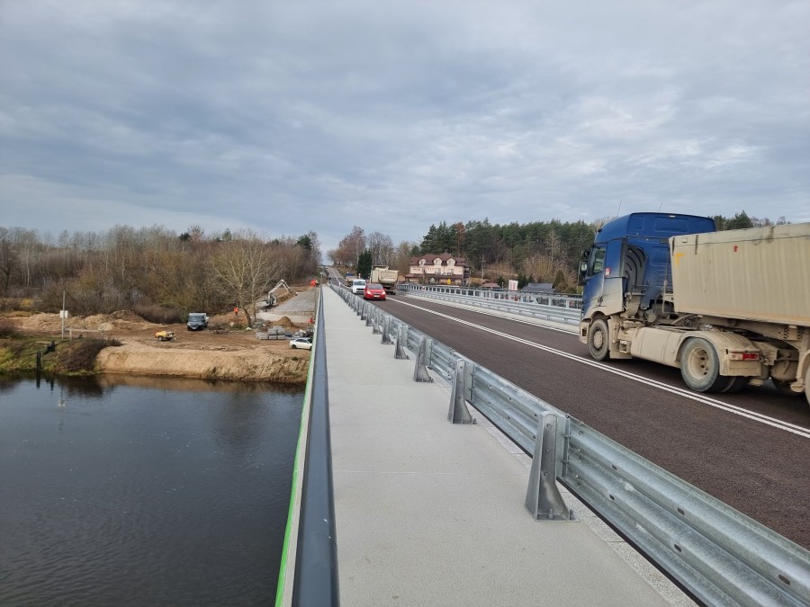 Most przez Narew na trasie  Białystok – Łomża gotowy [zdjęcia]