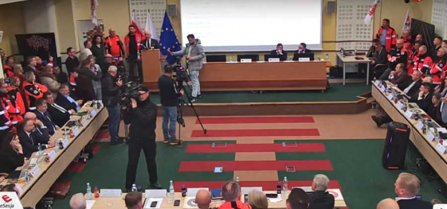 Zaprotestowali ratownicy stacji pogotowia. Nie będzie konsolidacji podlaskich placówek medycznych
