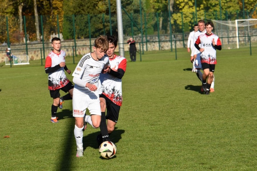 Wigry II Suwałki liczą na Polonię Raczki, Sparta i Pomorzanka ostatni raz w tym roku u siebie