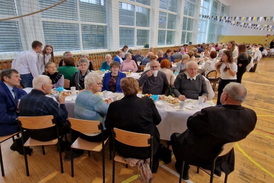 Bakałarzewo. Dzień Seniora w szkole imienia Mikołaja Bakałarza [zdjęcia]