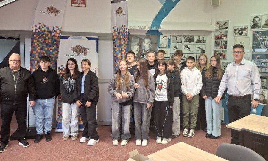 Z olimpijczykami o olimpizmie w WOSiR Szelment. Wojciech Fortuna, Piotr Markiewicz i uczniowie