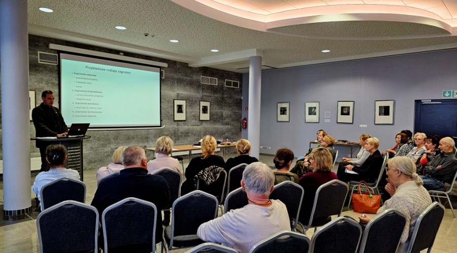 W Suwałkach ruszyły bezpłatne szkolenia z obrony cywilnej i pierwszej pomocy. Trwają zapisy 