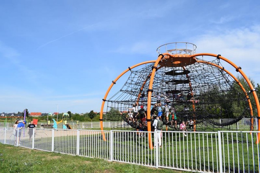 Suwałki. Siedem ofert na  budowę strefy sportu, zabawy i relaksu Osiedla Hańcza