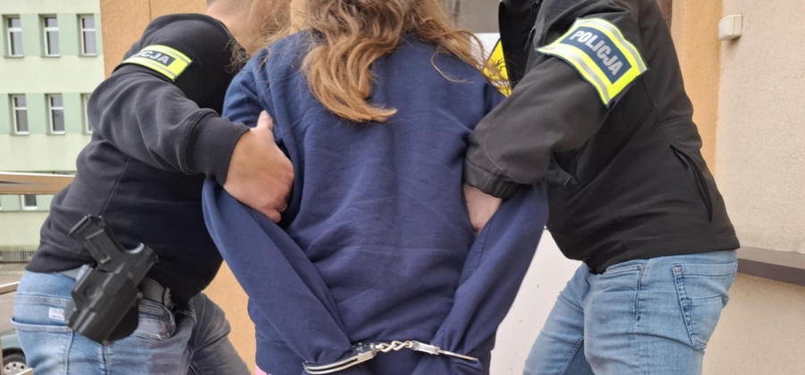 Powiat suwalski. Osiemnastolatki zamiast telefonów wysyłały ziemniaki  