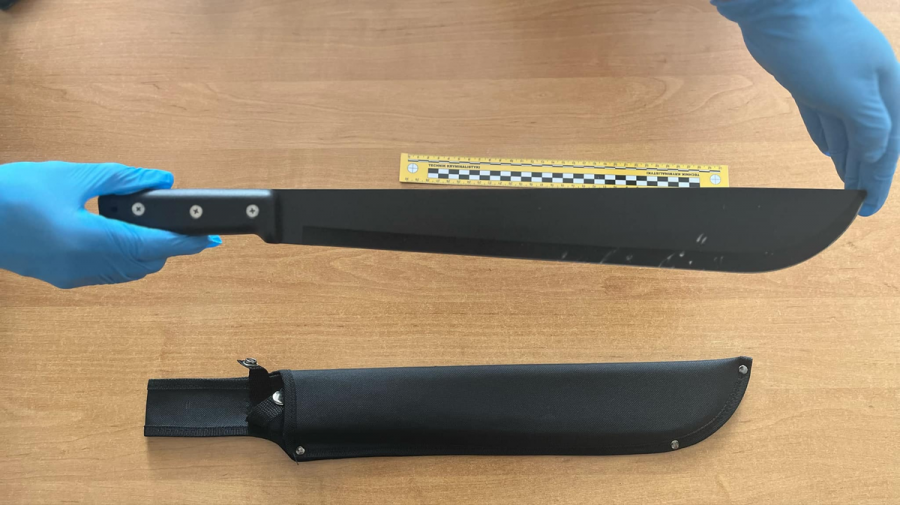 Pijany suwalczanin z maczetą