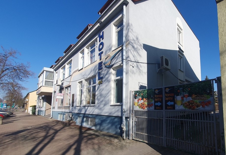 Hotel Logos Dom Nauczyciela w Suwałkach jeszcze raz pod młotek. Panuje rozżalenie