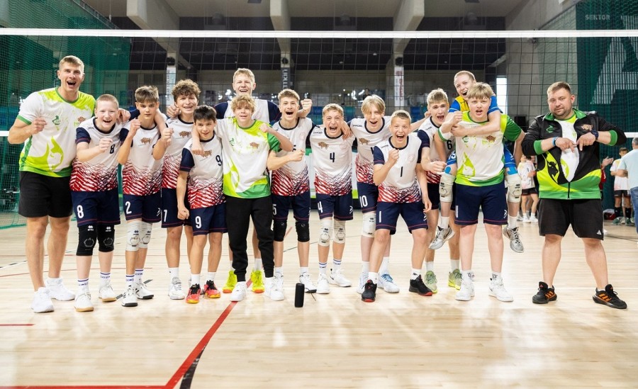 Historyczne złoto siatkarzy z Podlaskiego w OOM. Bez SUKSS Suwałki byłoby niemożliwe [wideo, foto]