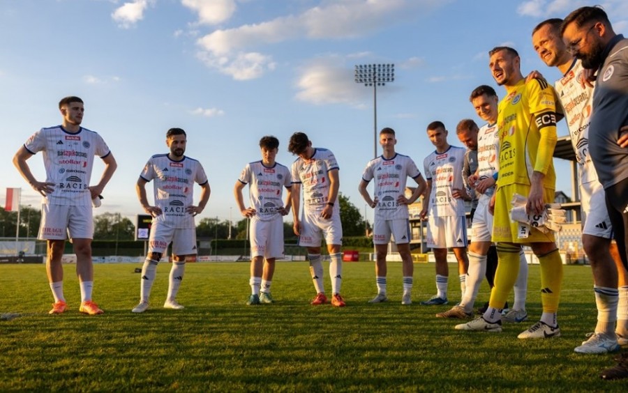 Wigry Suwałki – Stomil Olsztyn. Kto rządzi w północno-wschodniej Polsce [u nas relacja na żywo]