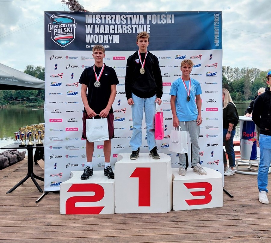 Narciarstwo wodne. Złoto, trzy srebra i brąz zawodników  UKS Na-Wa Suwałki w Mistrzostwach  Polski