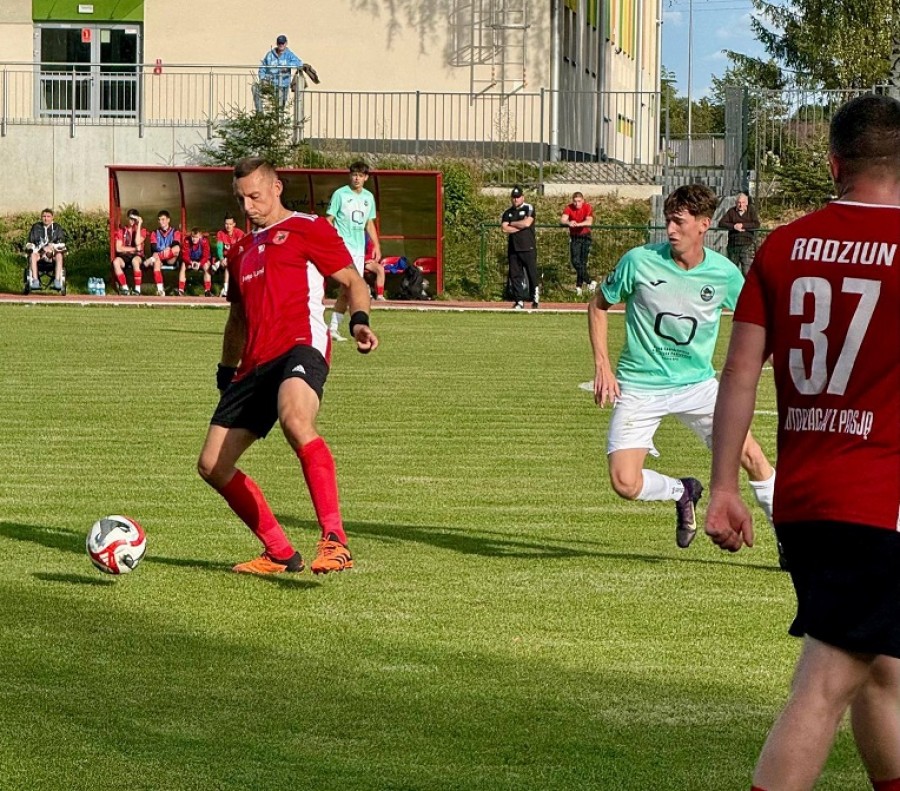 Okręgowa piłka. Pomorzanka Sejny i Wigry II Suwałki w meczach na szczycie 