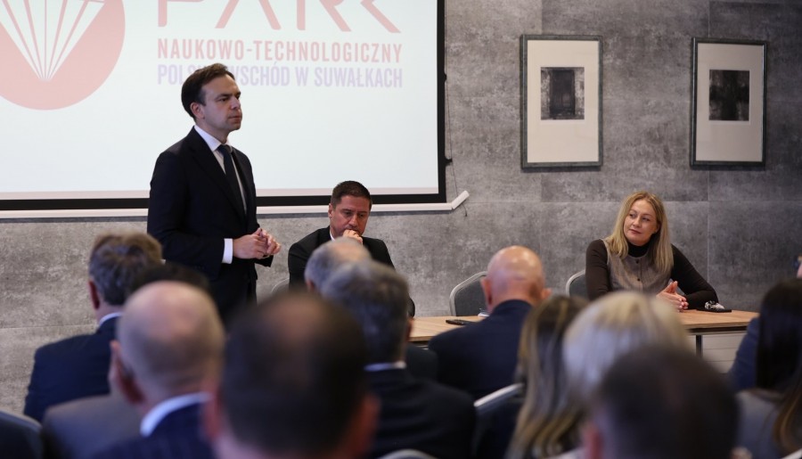 Minister Andrzej Domański w Suwałkach: Wzrost gospodarczy musi być widoczny we wszystkich regionach