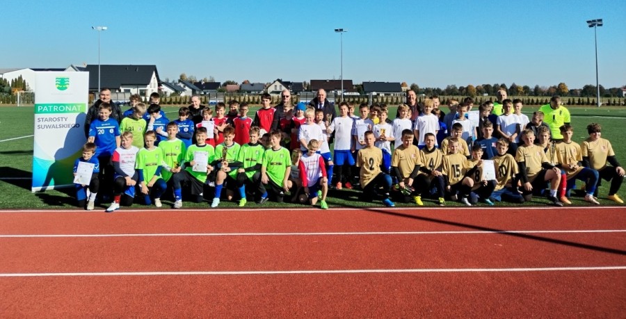 Powiatowy Turniej  Piłki Nożnej Szkół Podstawowych o Puchar Starosty Suwalskiego [zdjęcia]