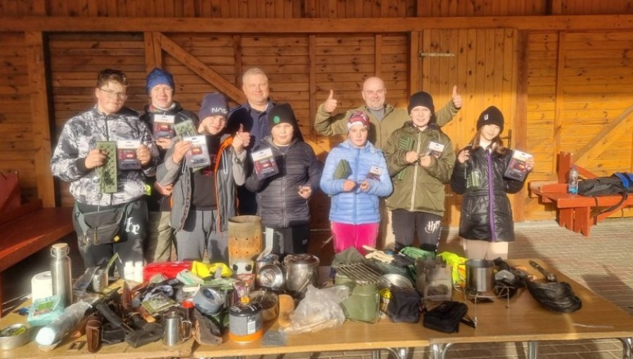 Gmina Szypliszki. Podstawy bushcraftu w Becejłach [zdjęcia]