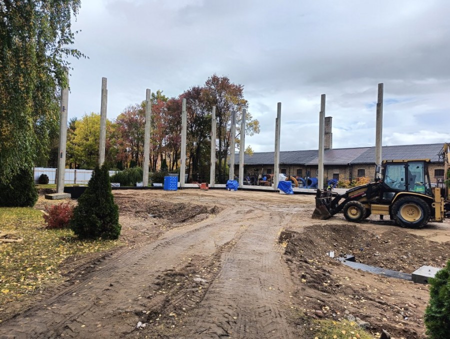 Rośnie hala sportowa przy Zespole Szkół nr 4 w Suwałkach 