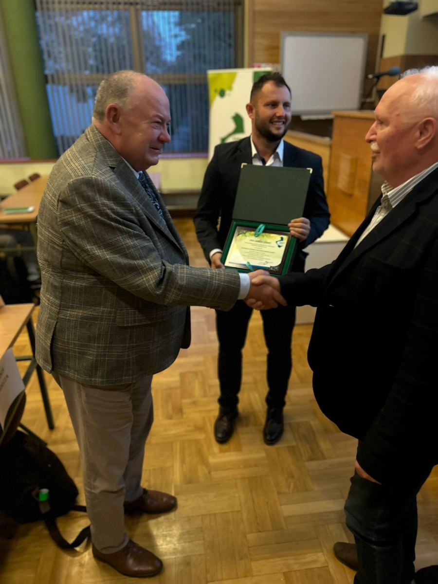 Leszek Lewoc - dyrektor MOPR w Suwałkach, Honorowym Prezesem Podlaskiej Federacji Sportu