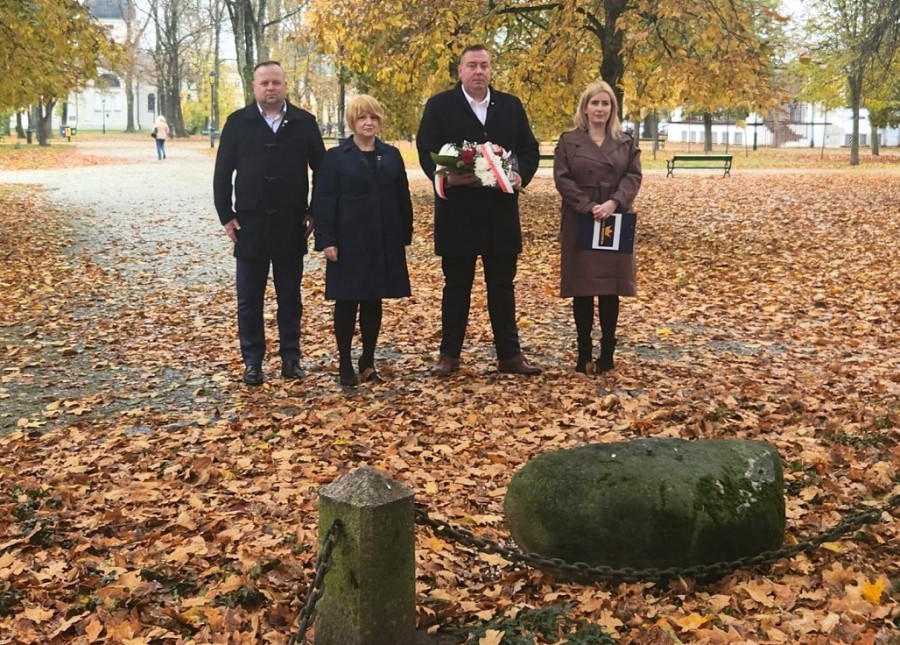 Suwałki. Konfederaci pod Dębem Wolności o zagrożeniach dla suwerenności