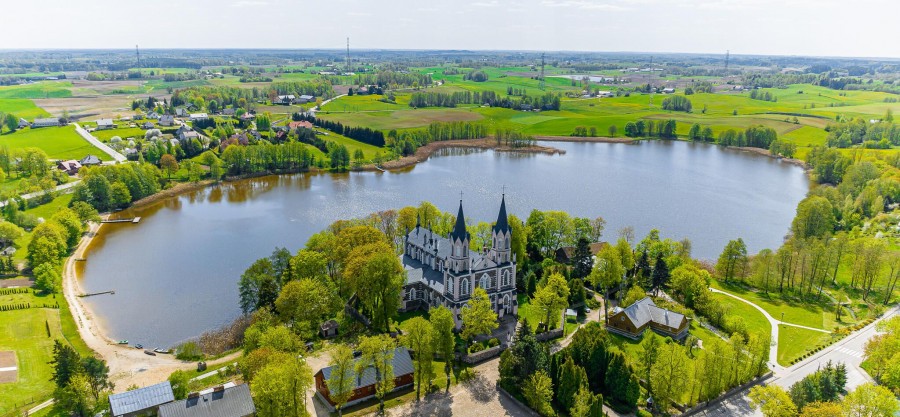 Puńsk. Pomysły na budowę mieszkań i dróg, przetarg na dzierżawę jeziora