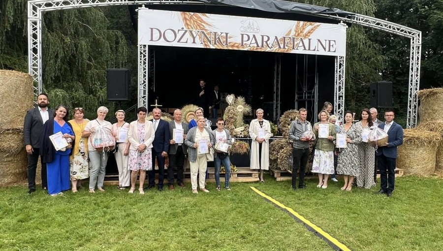 Udane Dożynki Parafialne oraz Jarmark Kamedulski w Wigrach [zdjęcia]