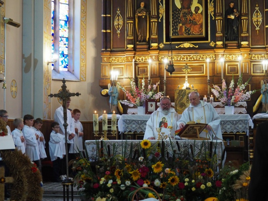 W niedzielę dożynki gminno-parafialne w Becejłach
