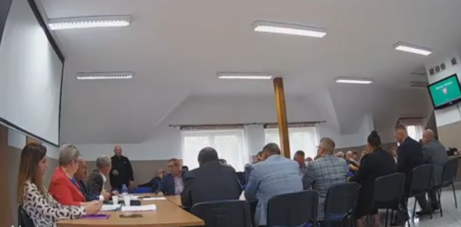 Wiżajny. Opieka lekarska, droga i wodociąg w Burniszkach, agregaty i monitoring gminnych obiektów