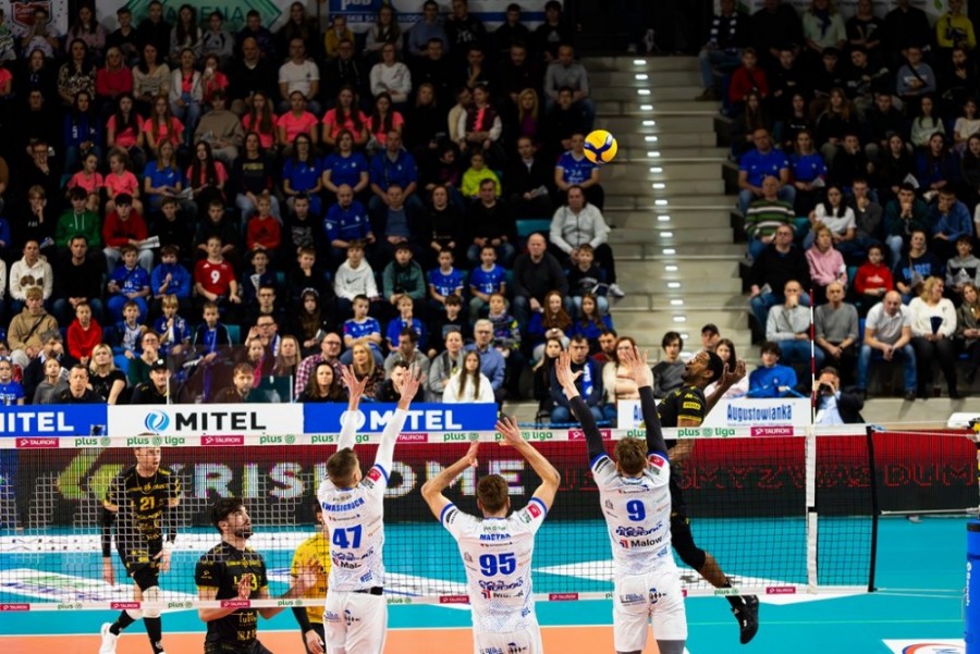 Promocja Suwałk przez sport. Ślepsk Malow, Wigry oraz SKB  podpisały dwuletnie umowy