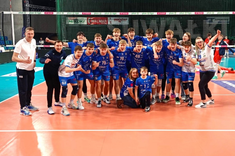 Siatkówka. Juniorzy młodsi SUKSS Suwałki awansowali do Ćwierćfinału Mistrzostw Polski