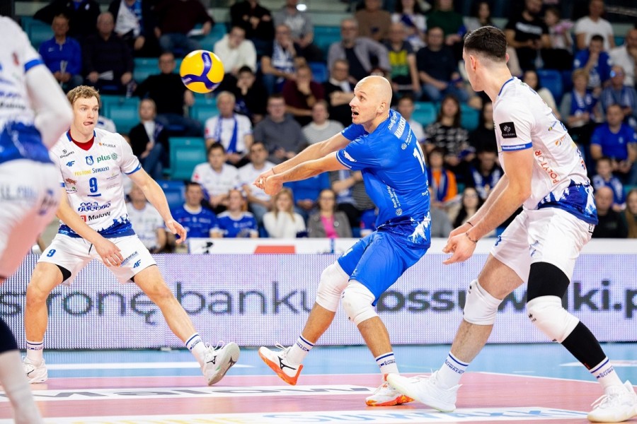 Ślepsk Malow zamyka tabelę. W niedzielę mecz z przedostatnią drużyną, w środę derby z Olsztynem