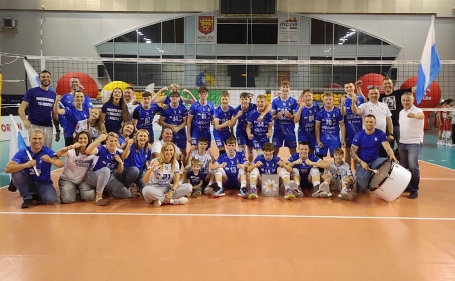 SUKSS Suwałki wygrał grupę i jest w najlepszej czwórce Finału Mistrzostw Polski Młodzików! [zdjęcia]