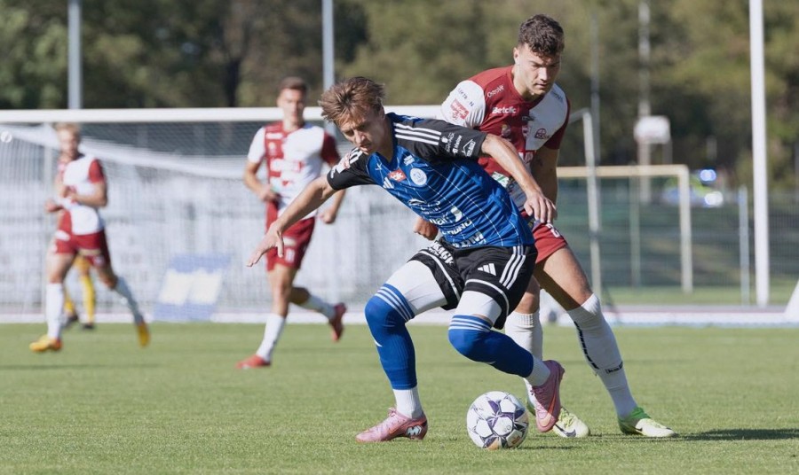 ŁKS Łomża - Wigry Suwałki 1:1. Bez napastnika, na wyjeździe, z wiceliderem, cieszy każda zdobycz