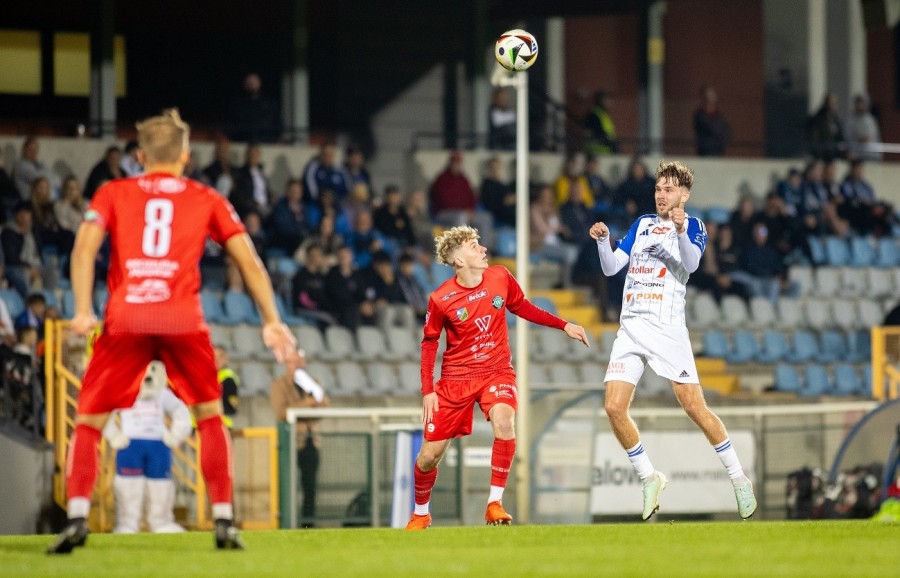 Wigry Suwałki – GKS Wikielec 0:0. Momenty były, jest złość i rozgoryczenie [wideo, opinie, zdjęcia]