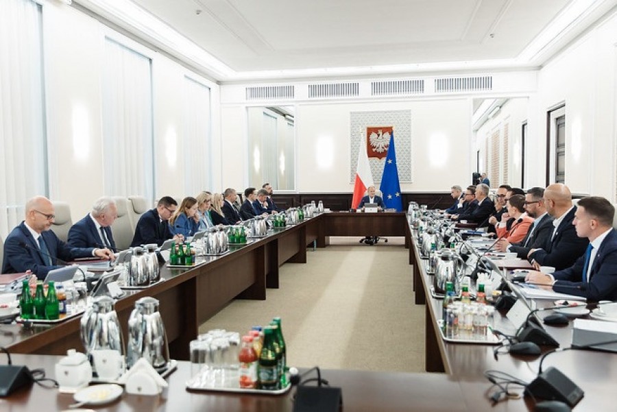 Premier ogłasza czasowe zamknięcie granicy z Białorusią