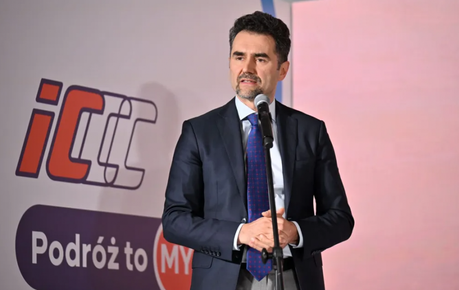 Pociągi do Łomży, lokomotywy spalinowo-elektryczne do Suwałk i Augustowa