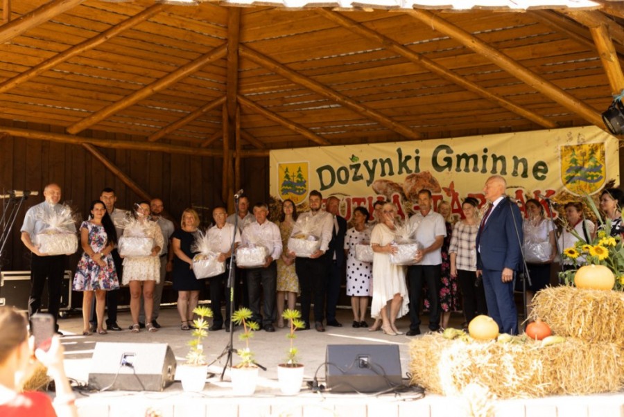 Dożynki gminno-parafialne w Rutce-Tartak z włoskimi i nie tylko przebojami