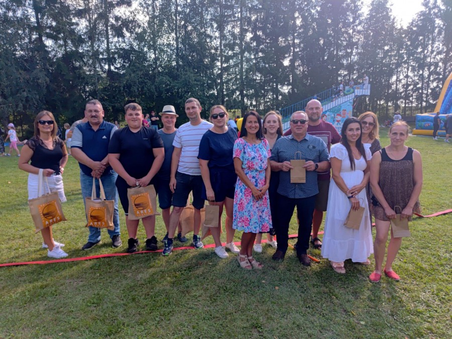 Gmina Suwałki. Zabawą dla dzieci i potańcówką zakończyła wakacje Nowa Wieś [zdjęcia]